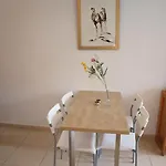 Optimist Tenerife Апартаменты *